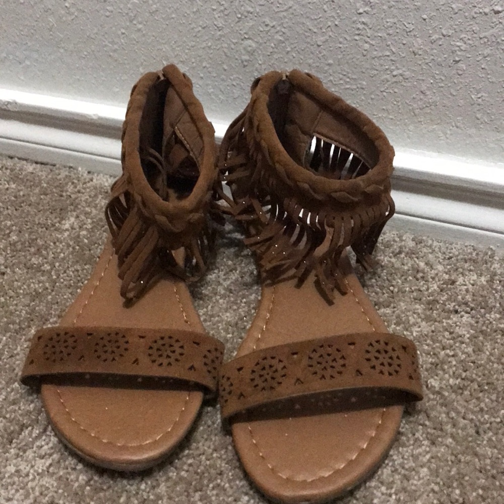 New brown moccasins sandals size 9